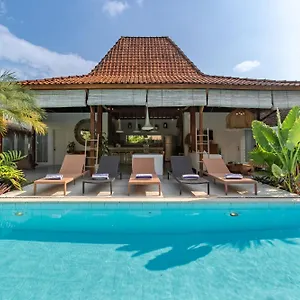 Villa Sukacita - Family Friendly 4br Eat Street 900m Walk To, Seminyak (Bali)